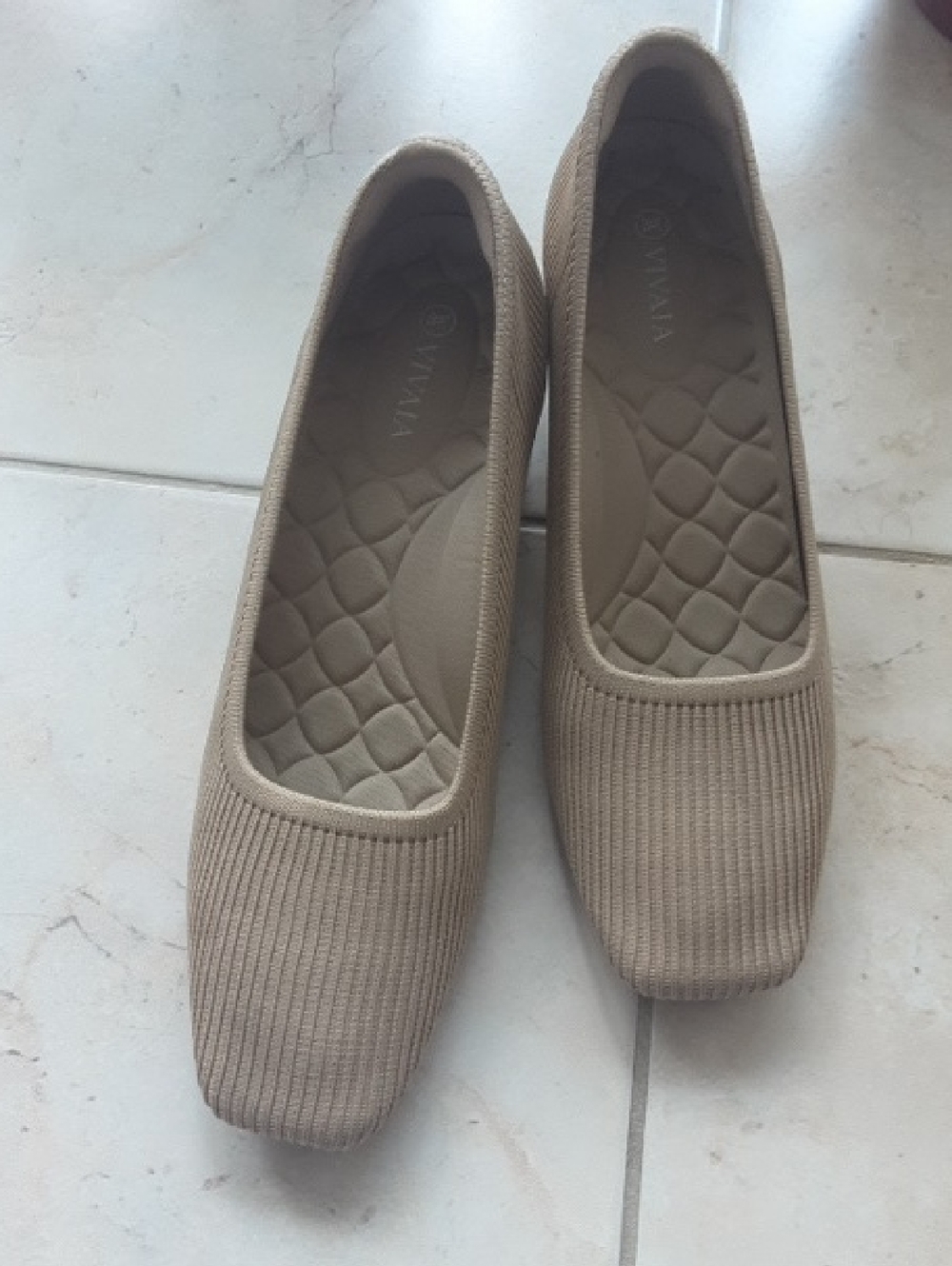 Quilted Insole Knit Ballet Flats - Beige